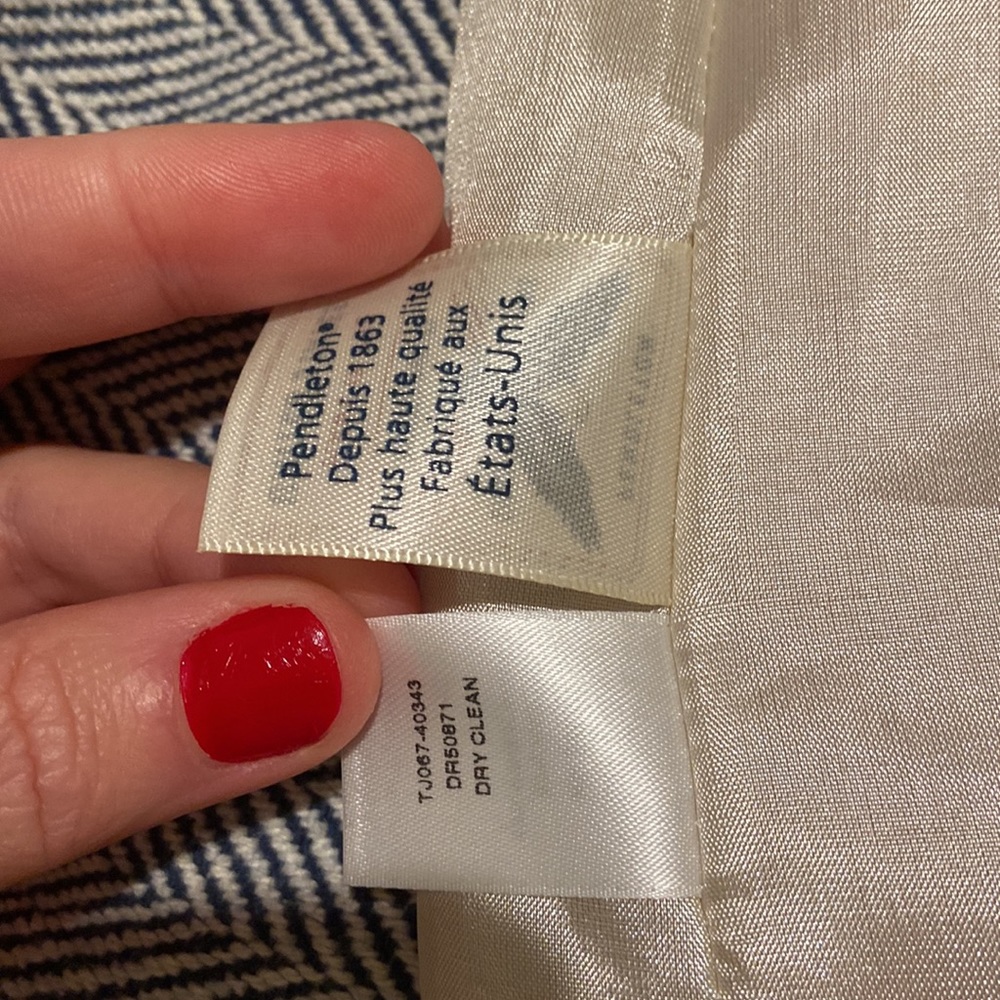 Professional Work Pendleton Checkered Sleeveless … - image 7